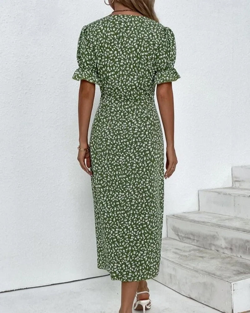 Margot | Bloemen zomerjurk with graceful tummy coverage