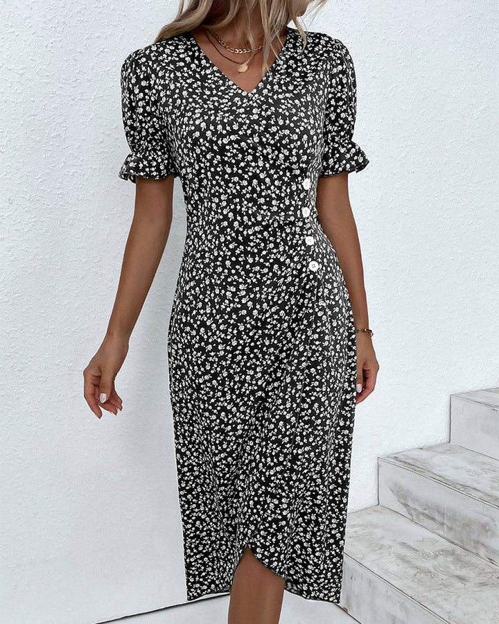 Margot | Bloemen zomerjurk with graceful tummy coverage