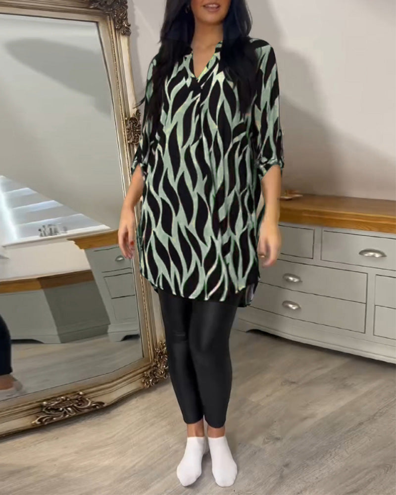 Alexandra™ | Met print loose-fit top
