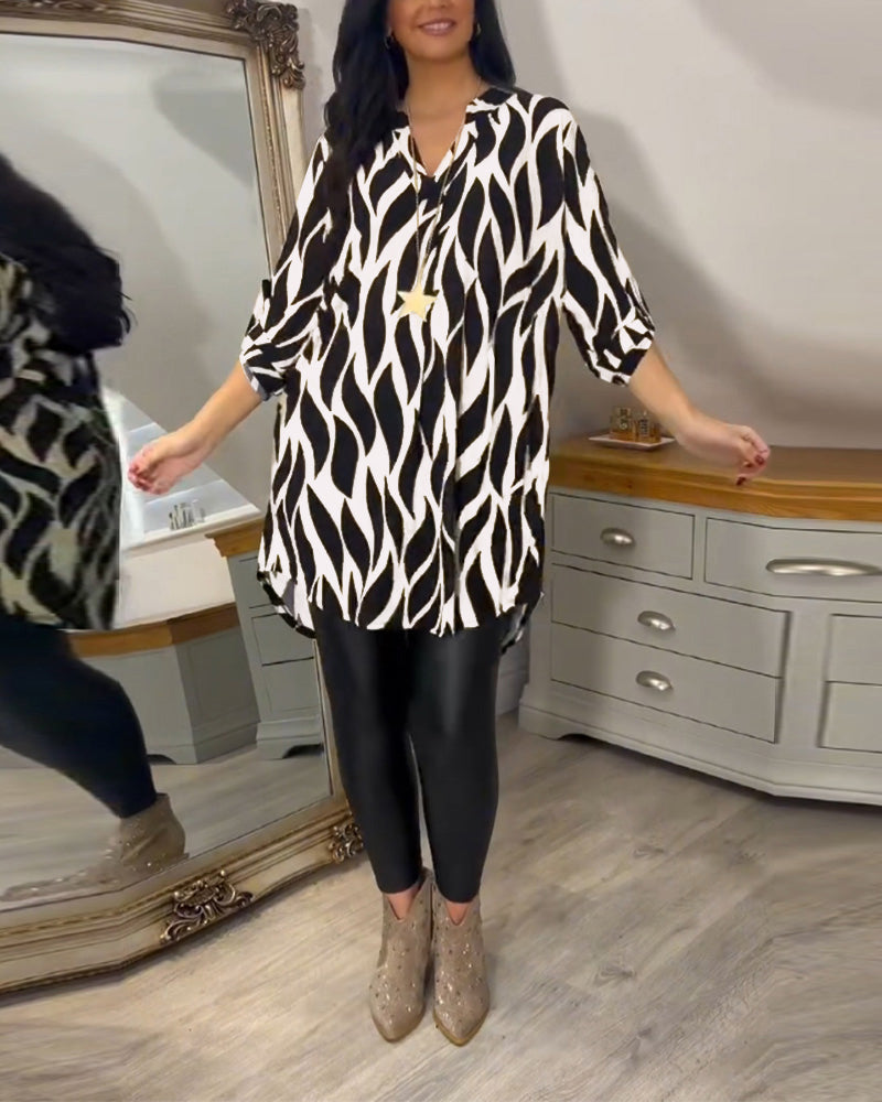 Alexandra™ | Met print loose-fit top