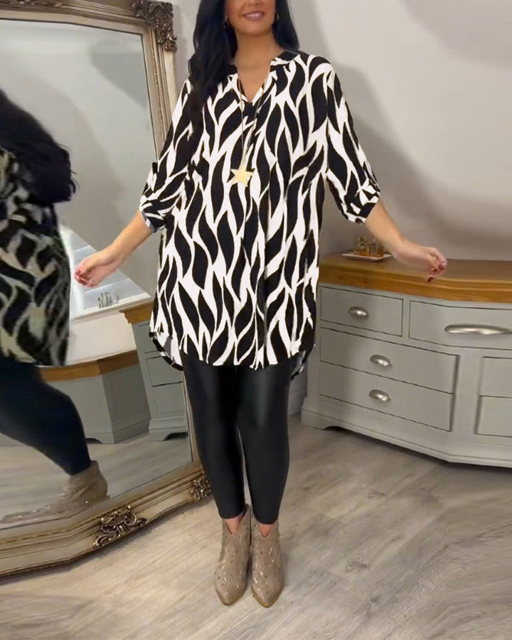 Alexandra™ | Met print loose-fit top
