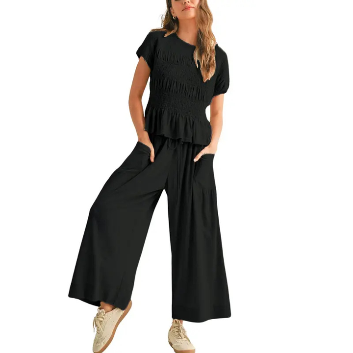 Charlene™ | Relaxte 2-piece smocked top and wide-leg broek set