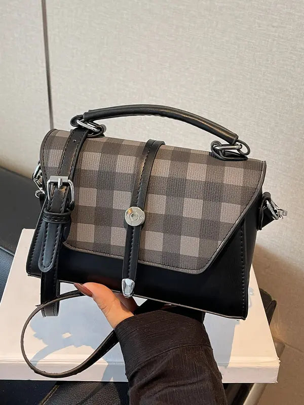 Marlynn™ | Vintage-style small square shoulder crossbody tas with contrast stitching