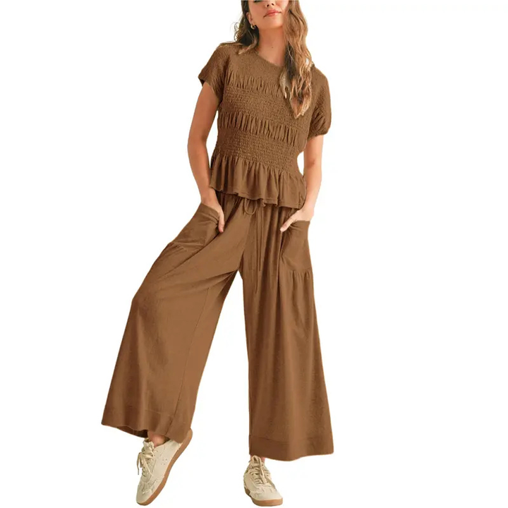 Charlene™ | Relaxte 2-piece smocked top and wide-leg broek set