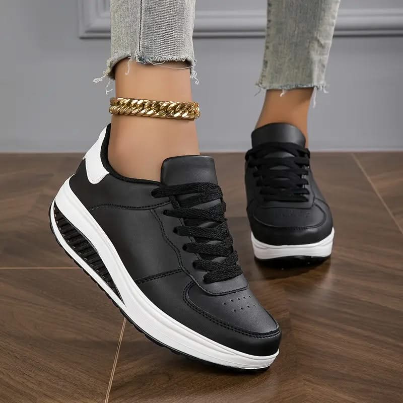 Chloe | Sneakers met veters