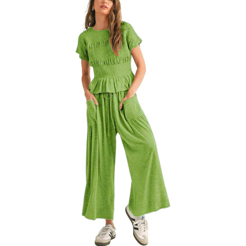 Charlene™ | Relaxte 2-piece smocked top and wide-leg broek set