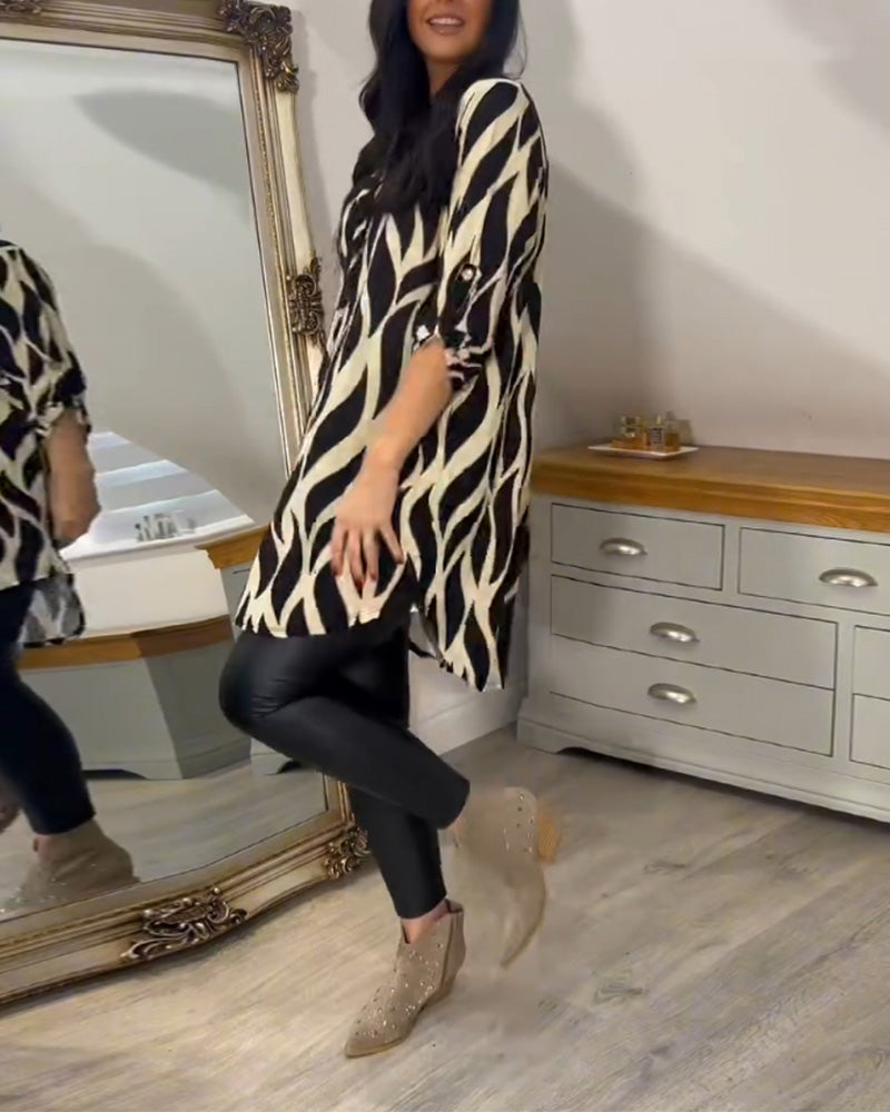 Alexandra™ | Met print loose-fit top