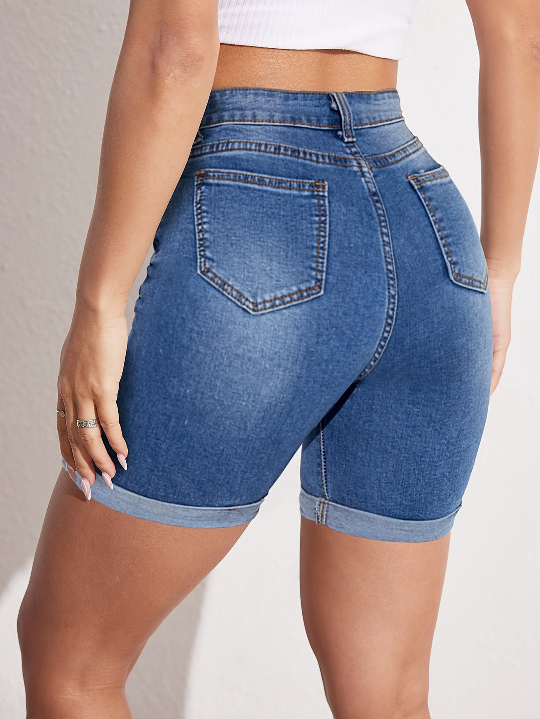 Raphaelle™ | Stretch-fit bermuda jean short