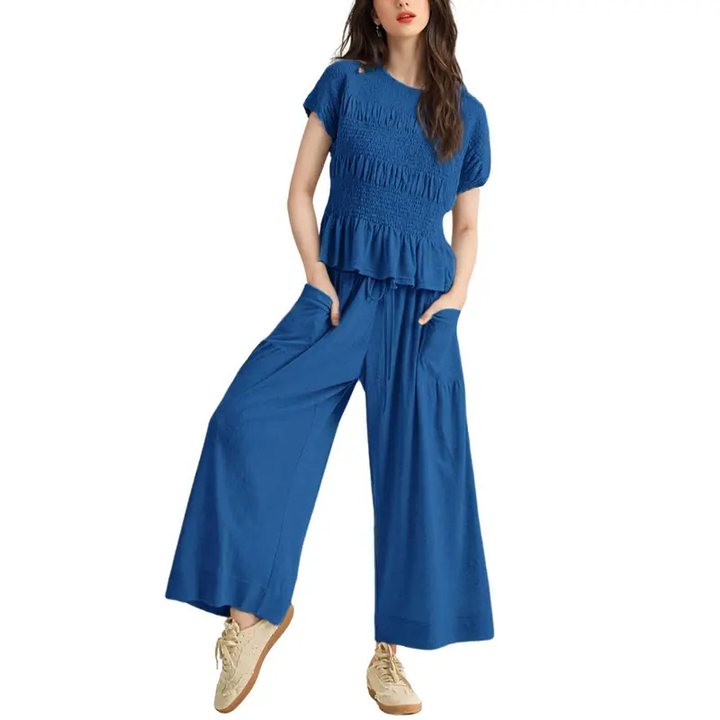 Charlene™ | Relaxte 2-piece smocked top and wide-leg broek set
