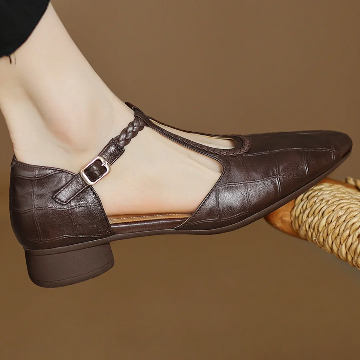 Leather | Mary janes