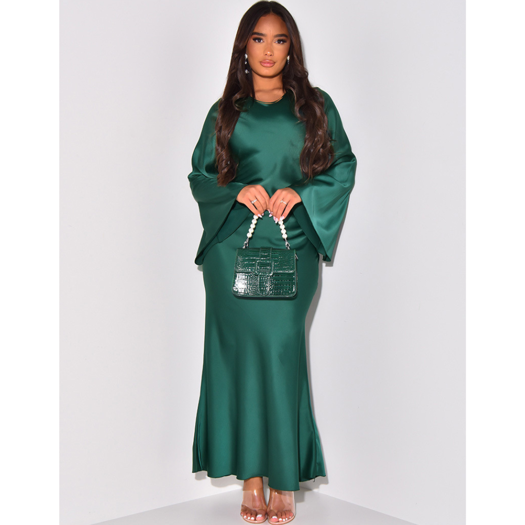 Ariana™ | Elegante satin fitted with tie back maxi jurk