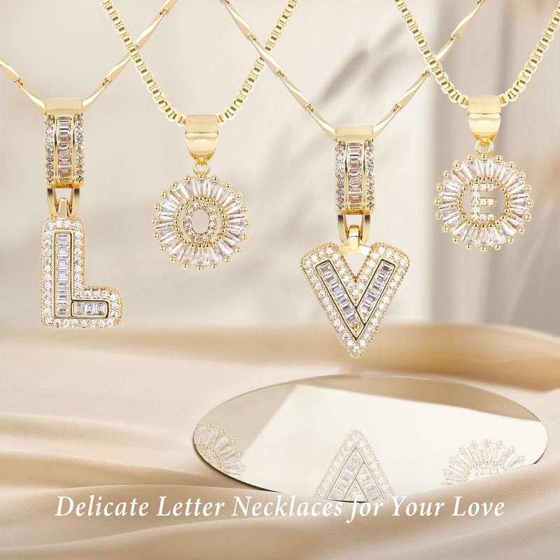 Aisha™ | Elegante 2-pack initial letter pendant necklaces