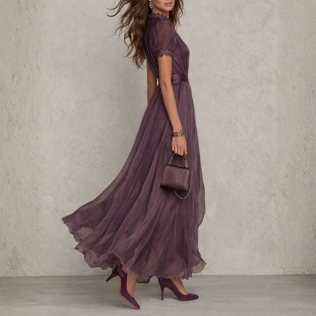 Vivienne | Lace trim chiffon maxi jurk