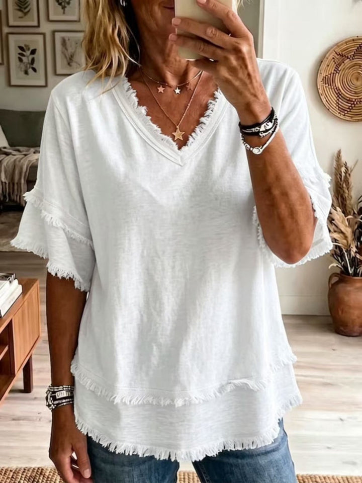 Sara | Linnenmix top met V-hals en franjes