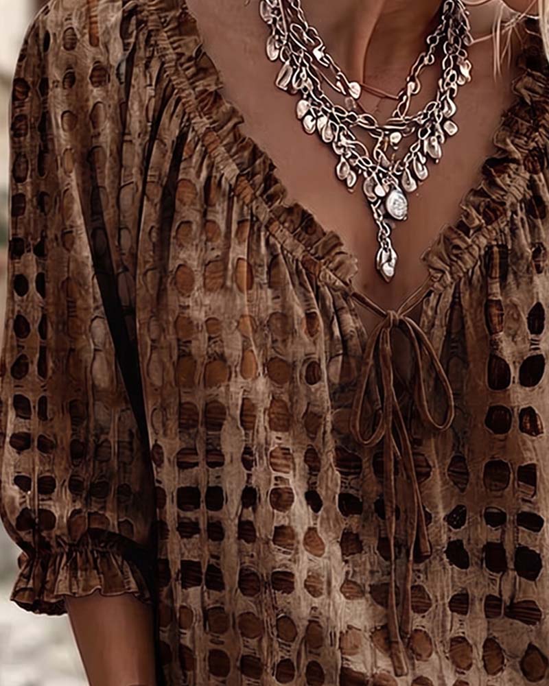 Blouse À Pois Avec Lacets