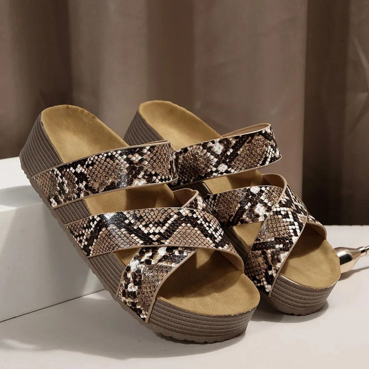 Abigail™ | Orthopedische leather strap sandalen