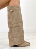 Arabella™ | Khaki suède laarzen