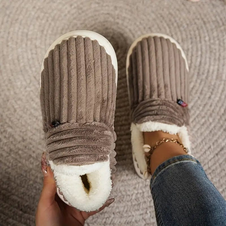 Lyssa™ | Plush comfort slippers