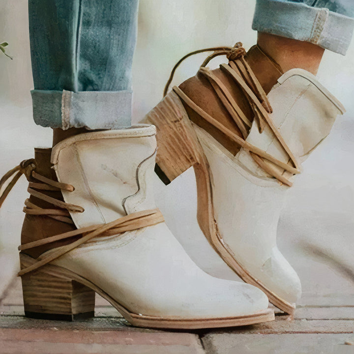 Dames enkellaarsjes – Leather – Western Style – Block Heel – Wrapped Lacing Detail