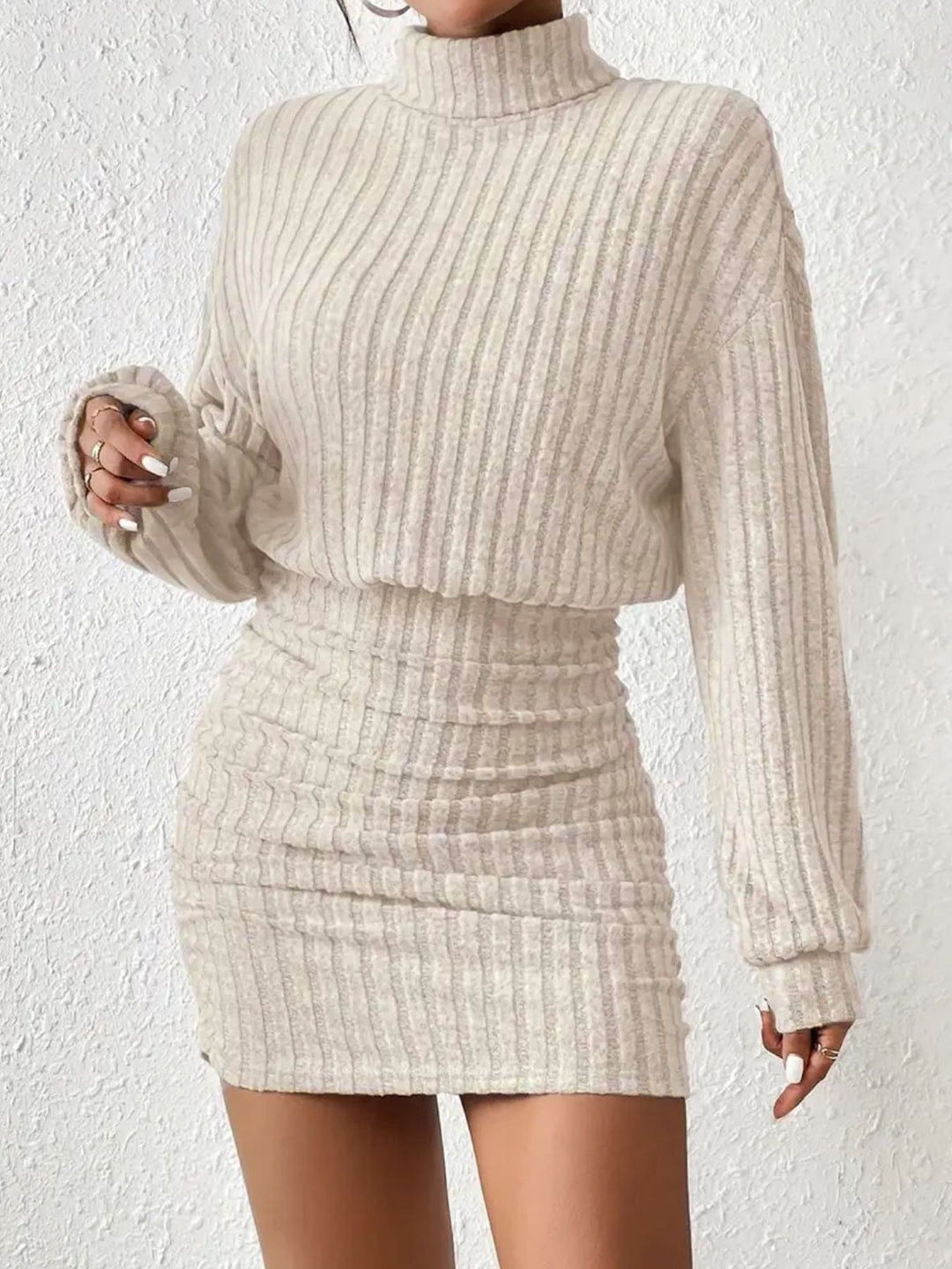 Poppy™ | Minimalist ribbed turtleneck jurk
