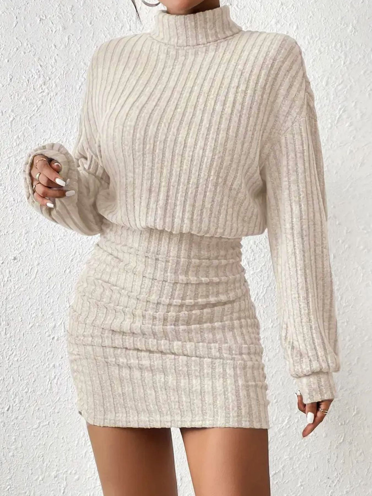 Poppy™ | Minimalist ribbed turtleneck jurk