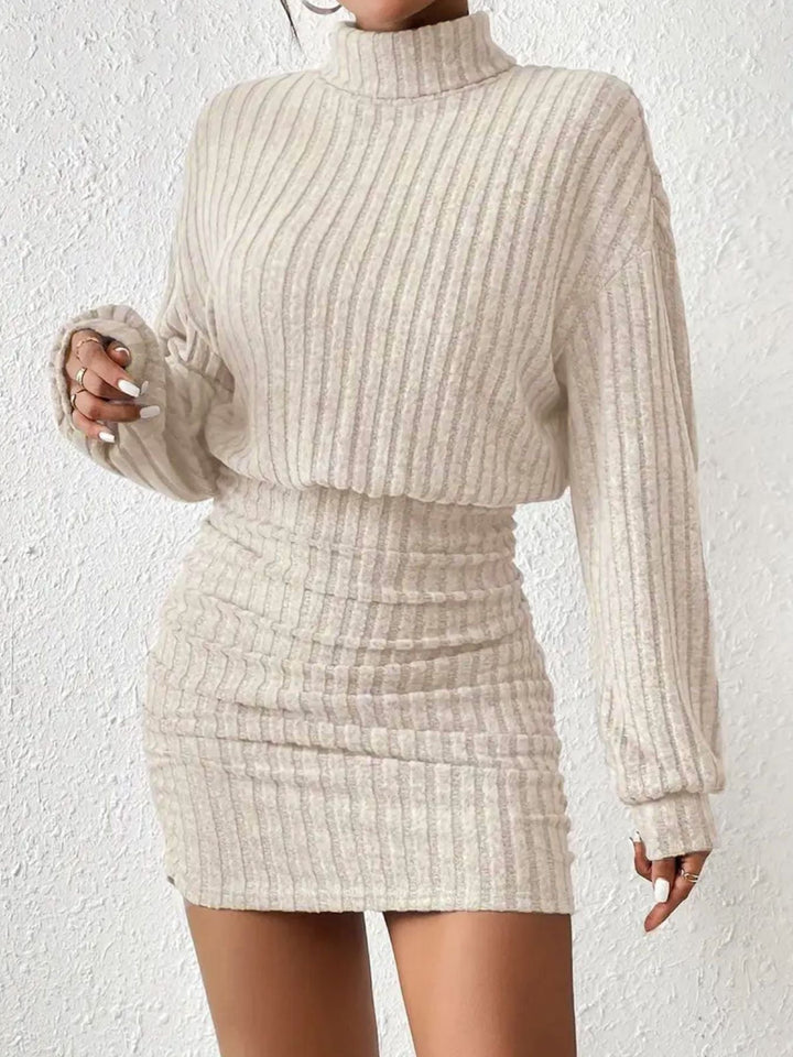 Poppy™ | Minimalist ribbed turtleneck jurk