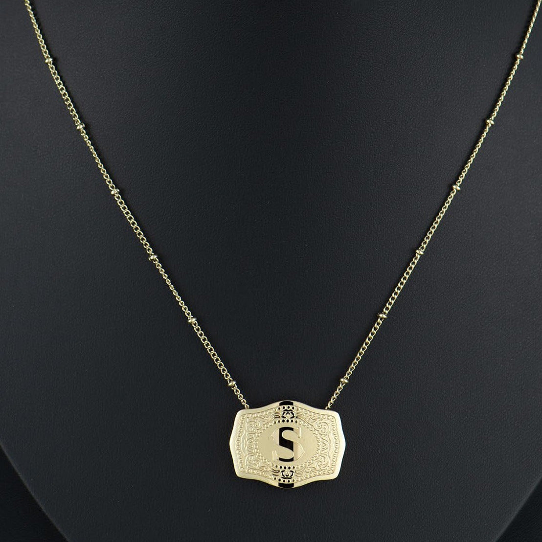 Cindy™ | Stijlvol initial letter pendant necklace