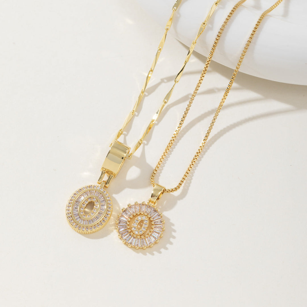 Aisha™ | Elegante 2-pack initial letter pendant necklaces