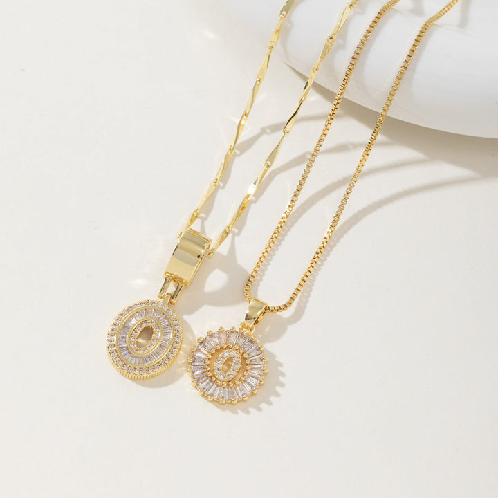 Aisha™ | Elegante 2-pack initial letter pendant necklaces