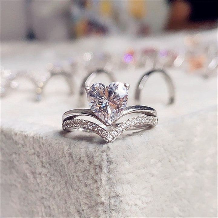 Aline™ | Radiant heart silver ring