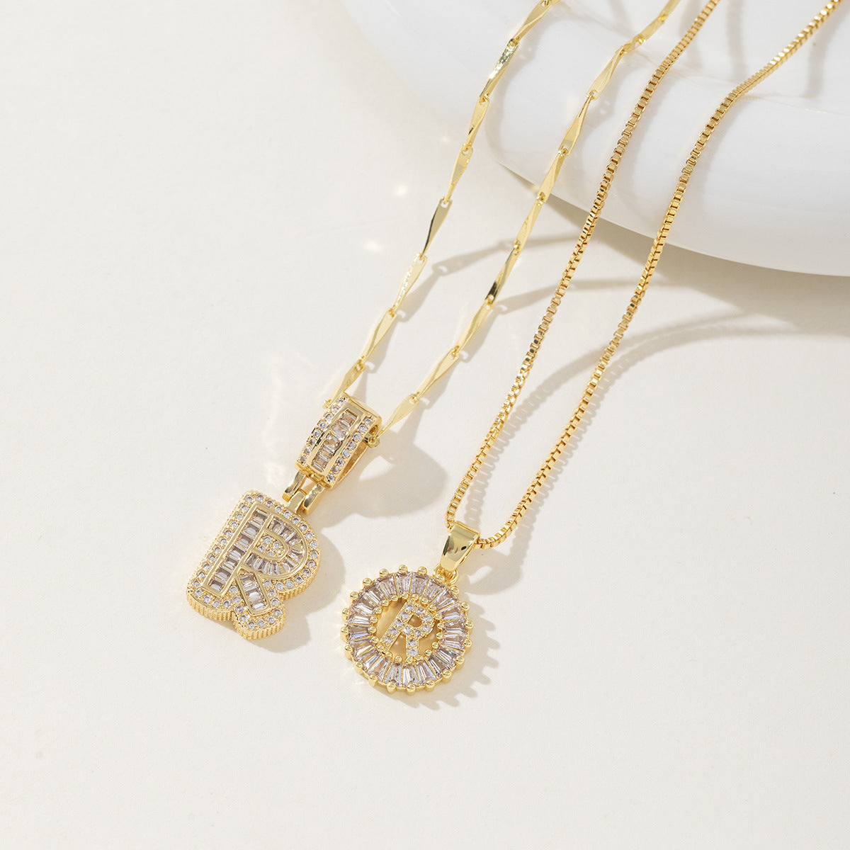 Aisha™ | Elegante 2-pack initial letter pendant necklaces