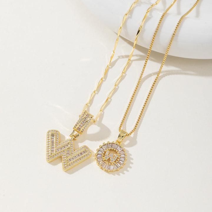 Aisha™ | Elegante 2-pack initial letter pendant necklaces