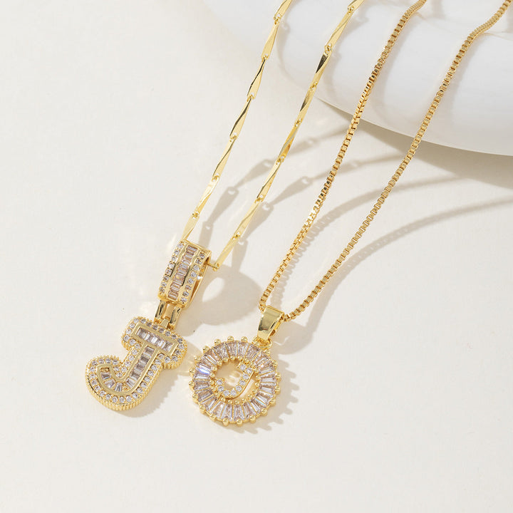 Aisha™ | Elegante 2-pack initial letter pendant necklaces