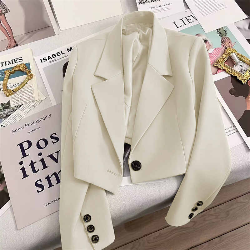Coralie™ | Sophisticated cropped blazer