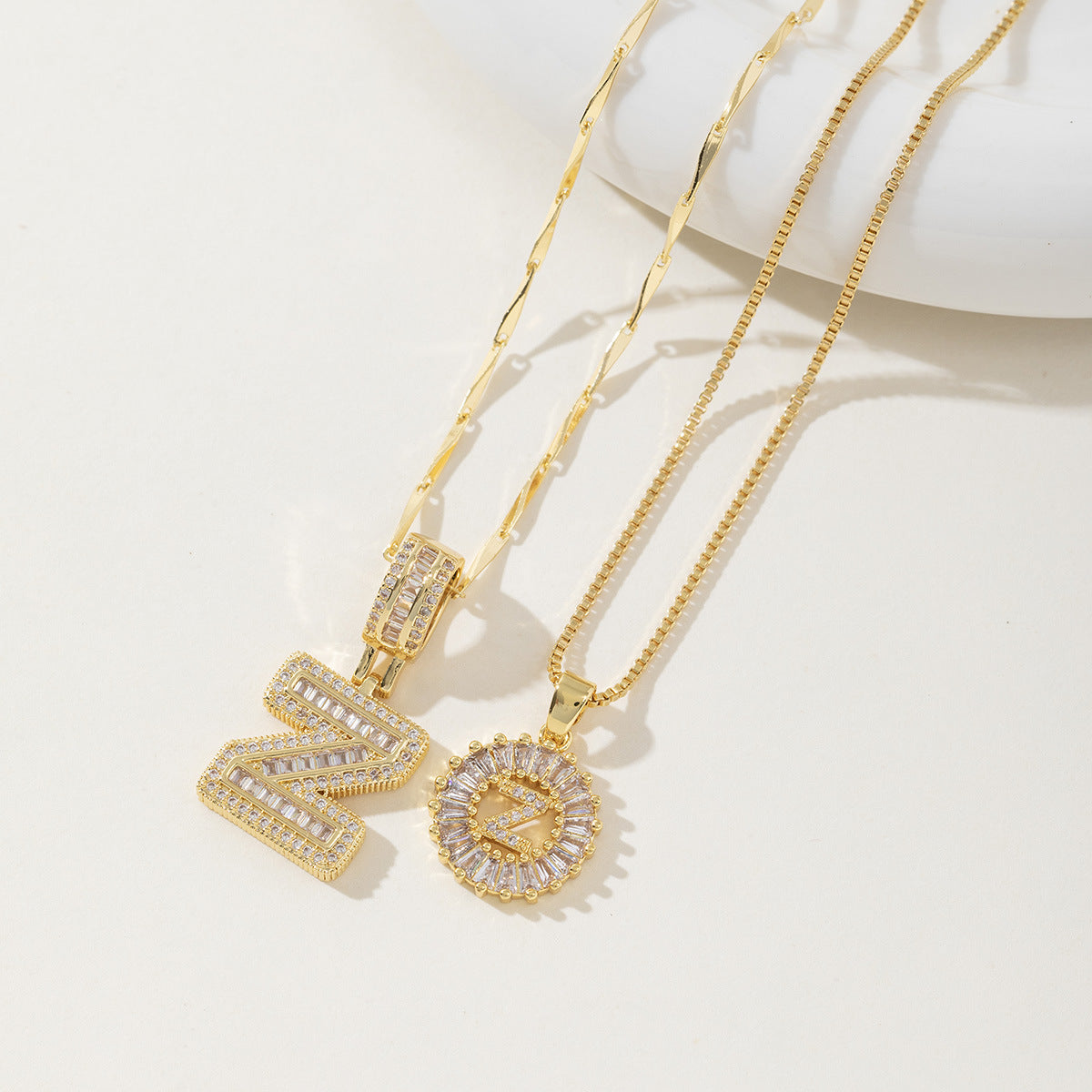 Aisha™ | Elegante 2-pack initial letter pendant necklaces