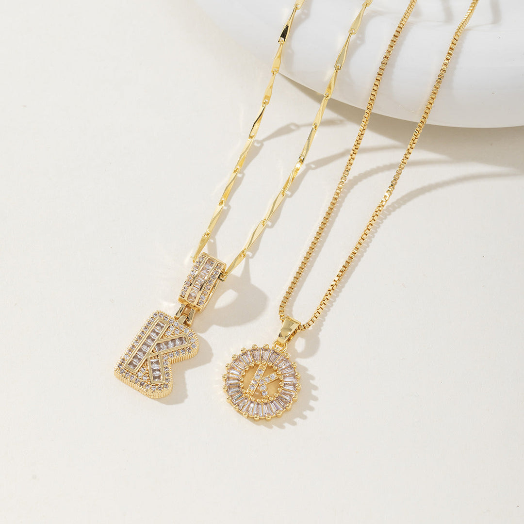 Aisha™ | Elegante 2-pack initial letter pendant necklaces