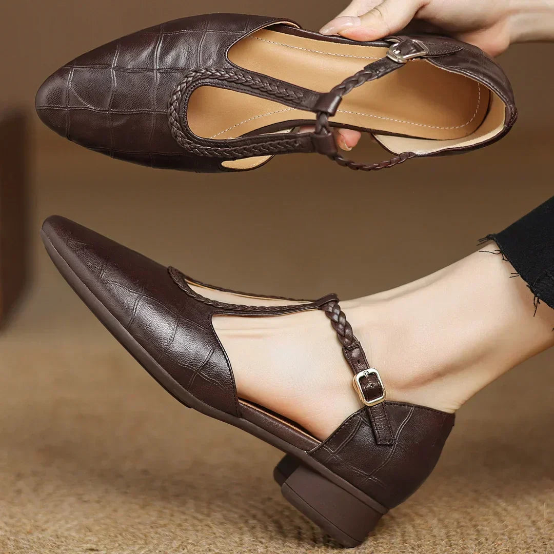 Leather | Mary janes