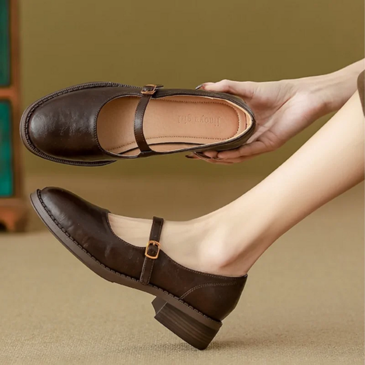 Klassieke comfort mary janes made of leather