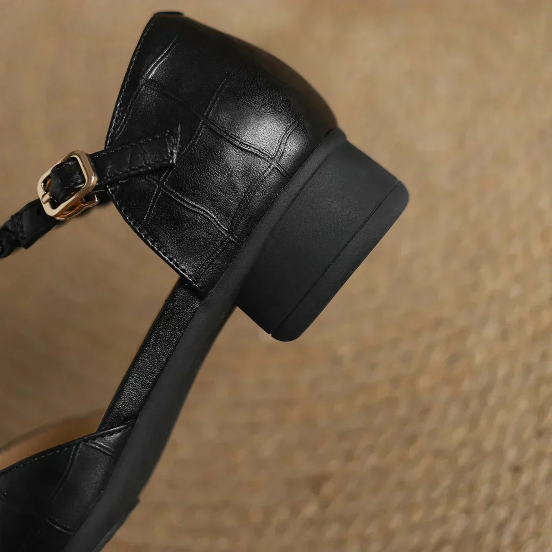 Leather | Mary janes