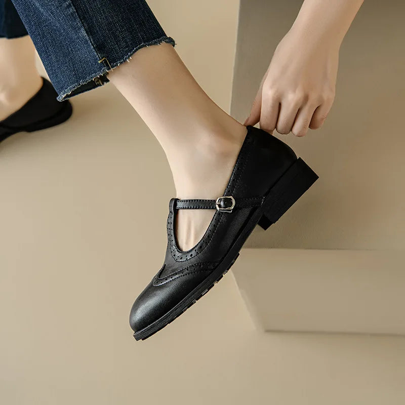 Elegante T-strap Mary Janes