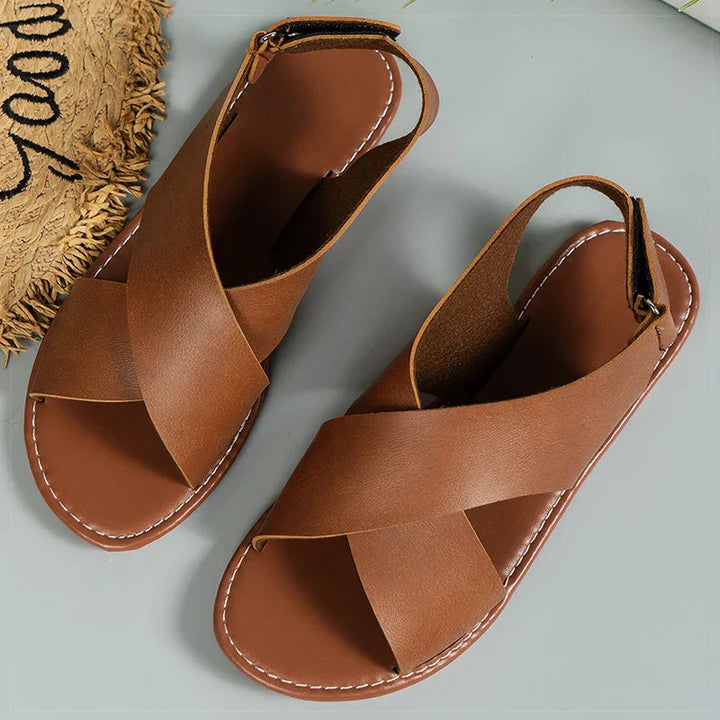 Tanya™ | Stijlvol criss-cross flat sandalen
