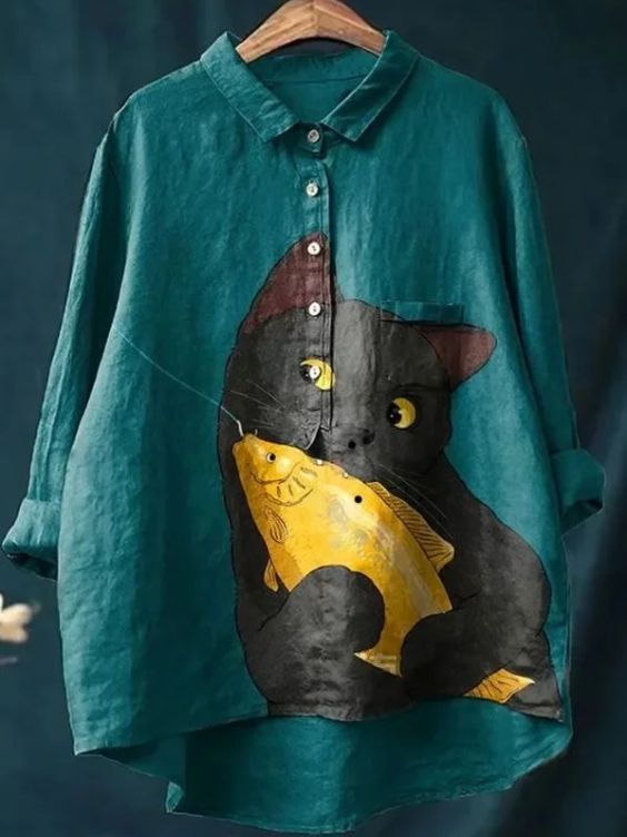 Amari™ | Cat art shirt