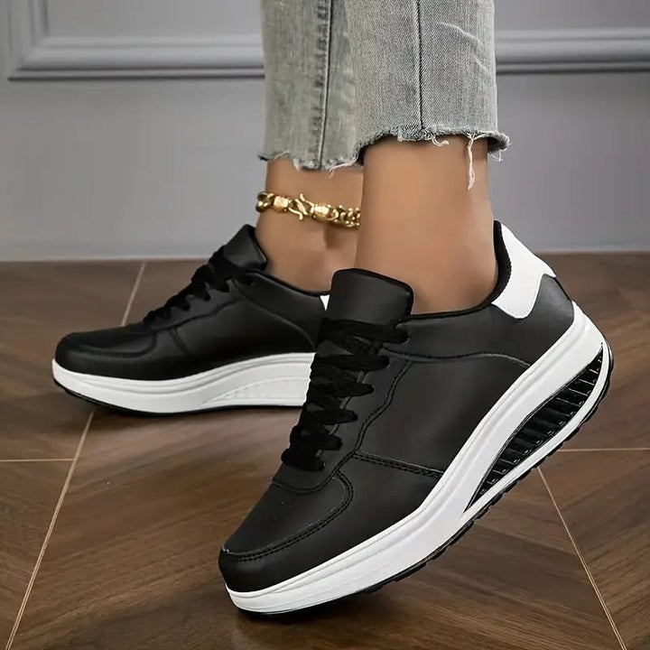 Chloe | Sneakers met veters