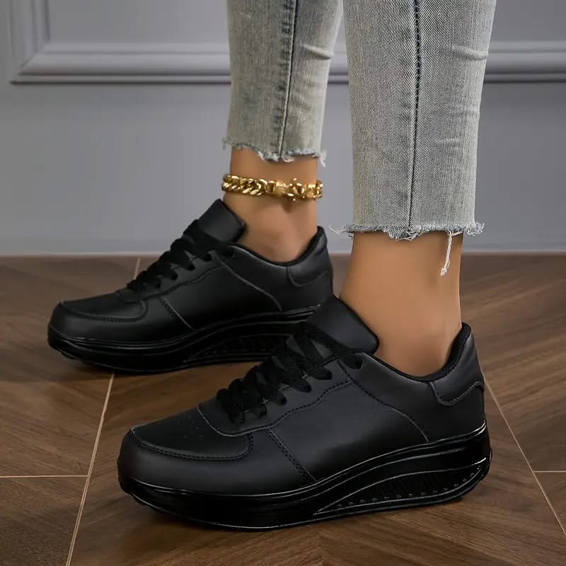 Chloe | Sneakers met veters