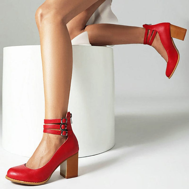 Ariana | Triple buckle hakken