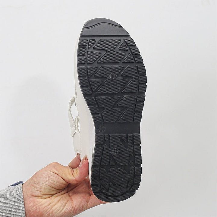 Isadora | Closed-toe sneaker sandalen