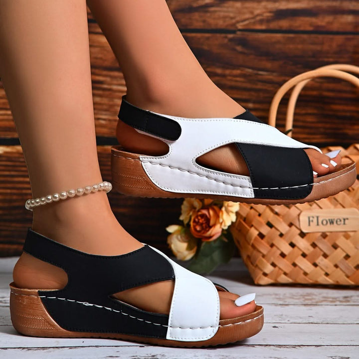Elina | Comfort sandalen met sleehak