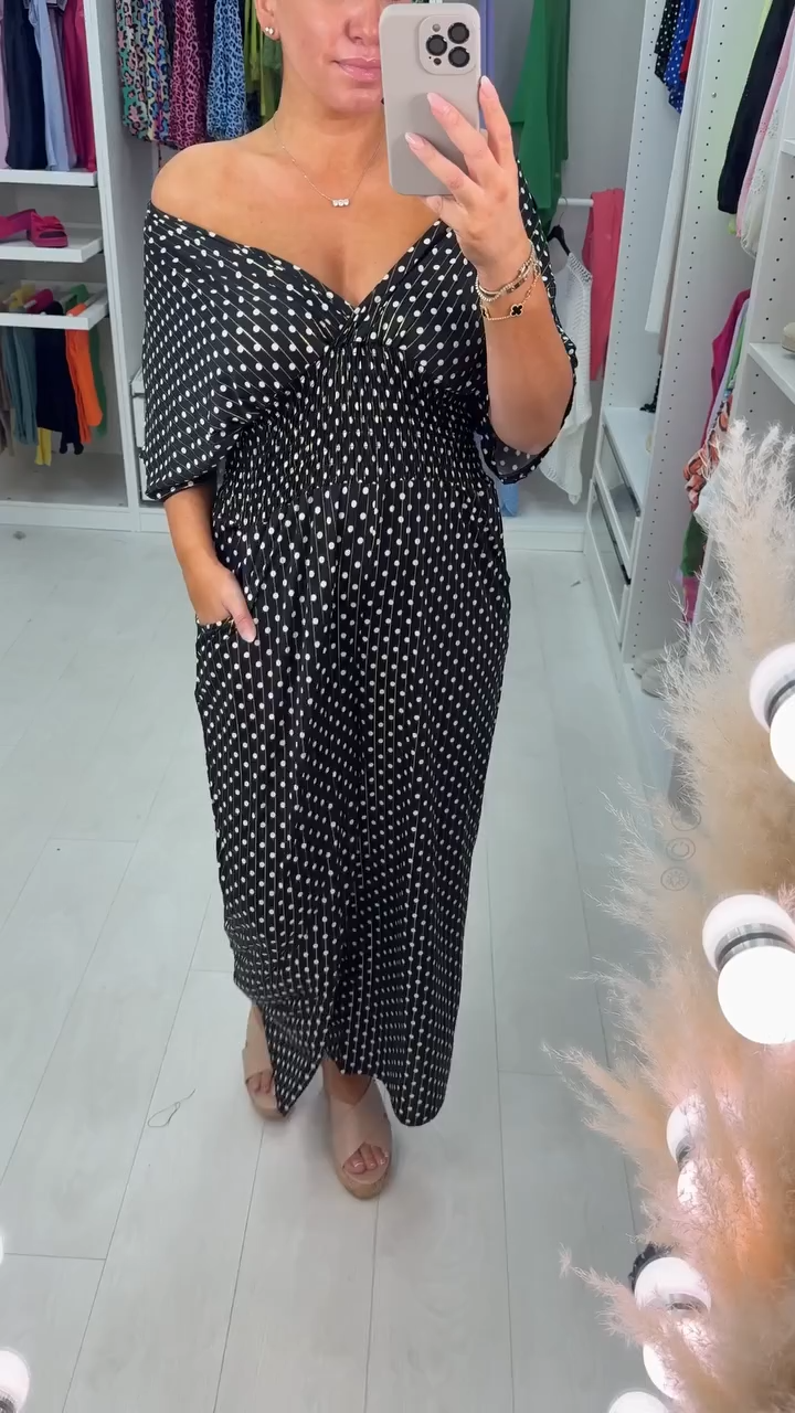 Veloria | Polka dot jumpsuit